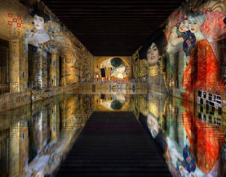 Klimt je symbolem moderny. Klimt je symbolem moderny.
