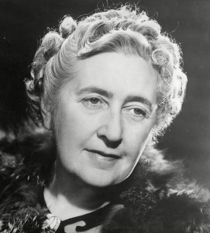 Agatha Christie. Agatha Christie.