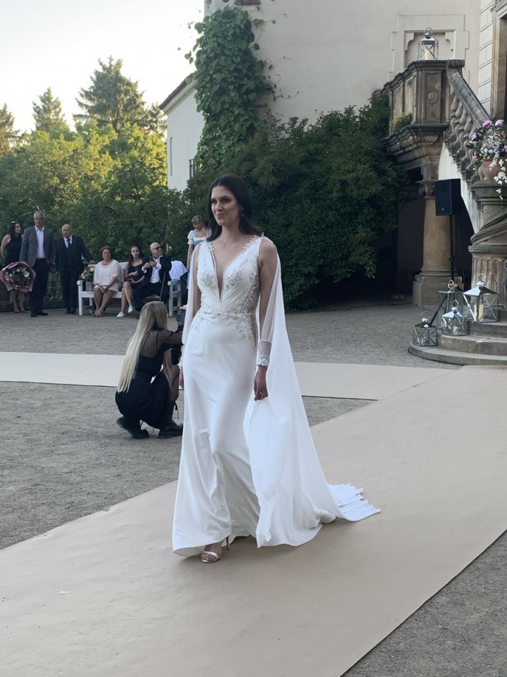 Aneta Vignerová ve svatebních šatech. Aneta Vignerová ve svatebních šatech.