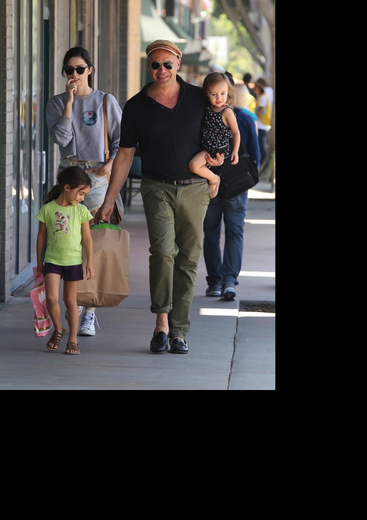 Billy Zane se svými dcerami, Gia a Ava