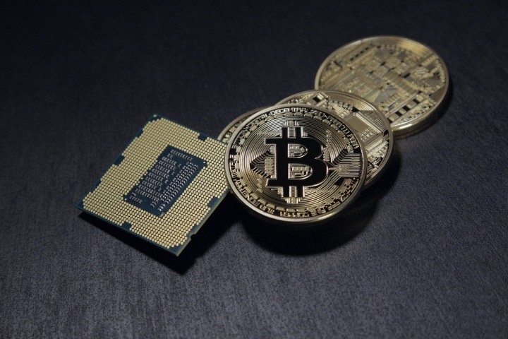 Vyobrazení nejhodnotnější kryptoměny světa, Bitcoinu Vyobrazení nejhodnotnější kryptoměny světa, Bitcoinu