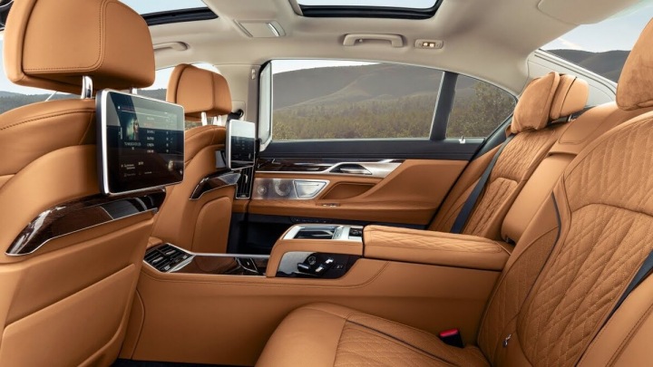 BMW řady 7 interiér BMW řady 7 interiér