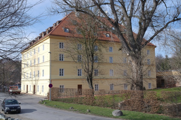 Trojský mlýn, historická budova. 