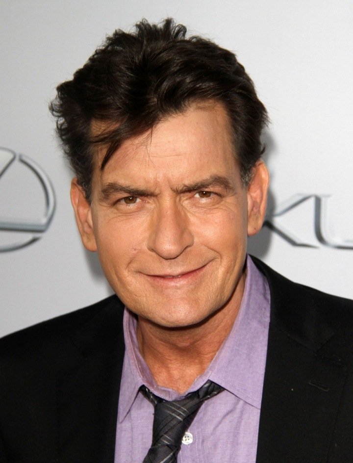 Bujarý život Charlieho Sheena, jedna nekončící party, si vyžádal svou daň 