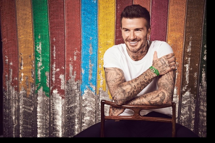David Beckham - barevné pozadí David Beckham - barevné pozadí