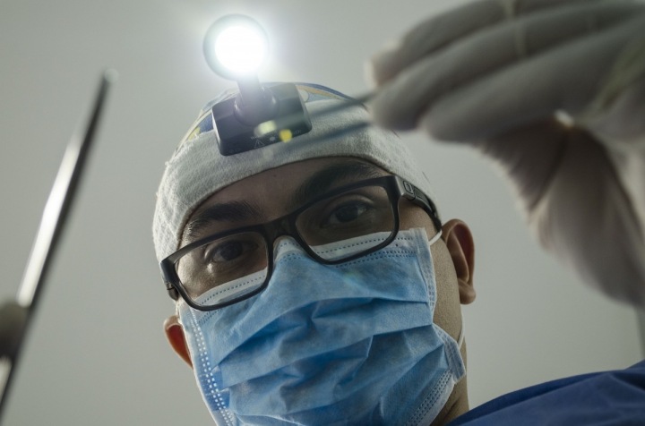There are no masks and gloves for doctors There are no masks and gloves for doctors