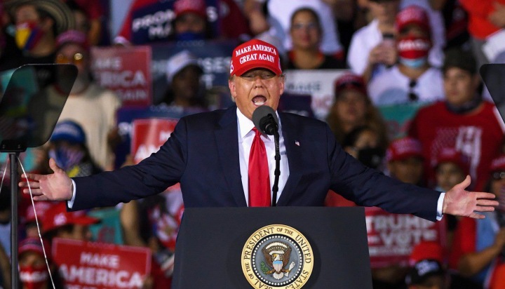 Americký prezident Donald Trump v jeho kampani v Miami Americký prezident Donald Trump v jeho kampani v Miami