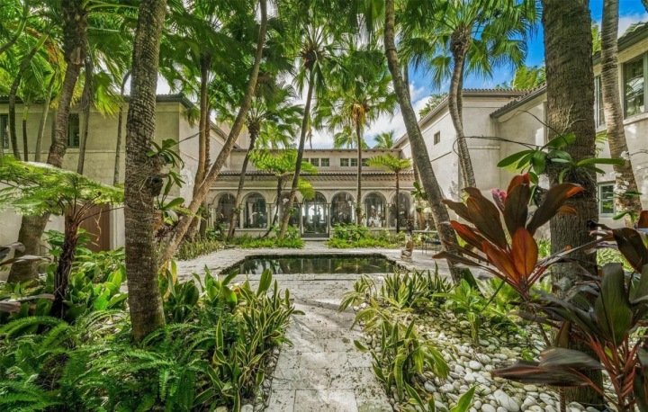 Dům Phila Collinse nacházející se v Miami Beach Dům Phila Collinse nacházející se v Miami Beach