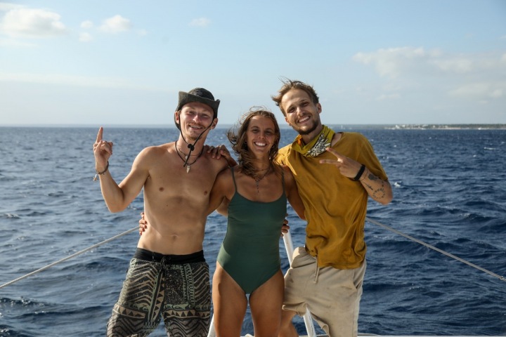 Vítězná trojice soutěže Survivor