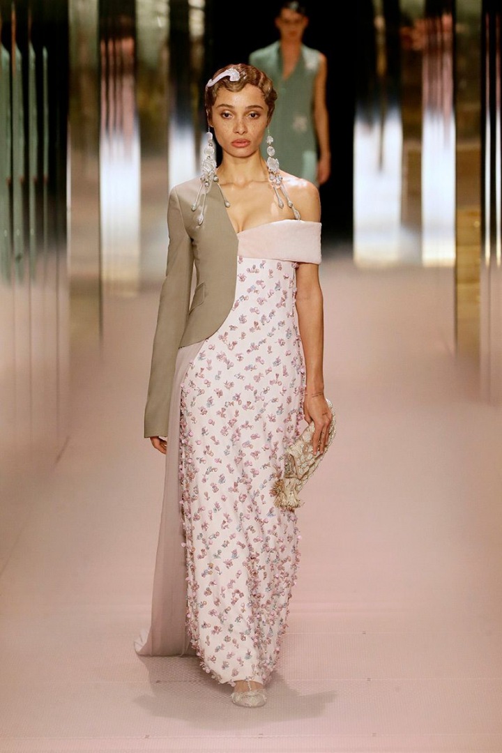 Modelka na přehlídce Fendi Couture SS2021 Modelka na přehlídce Fendi Couture SS2021