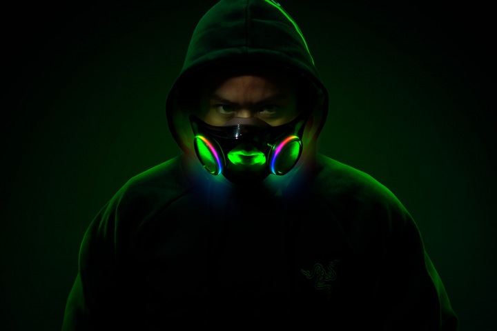 Futuristická obličejová maska od společnosti Razer