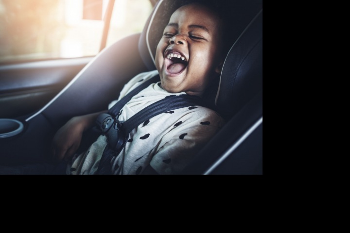 Smějící se batole