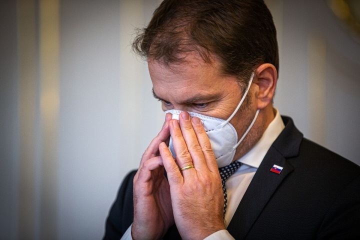 Očkovací loterie Igora Matoviče je spuštěna.