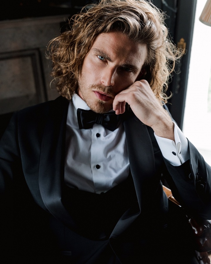 Matteo Farneti se živí jako model 