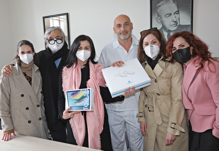 Jiří Bartoška, Jiří Votruba a Elena Jakubovič s týmem