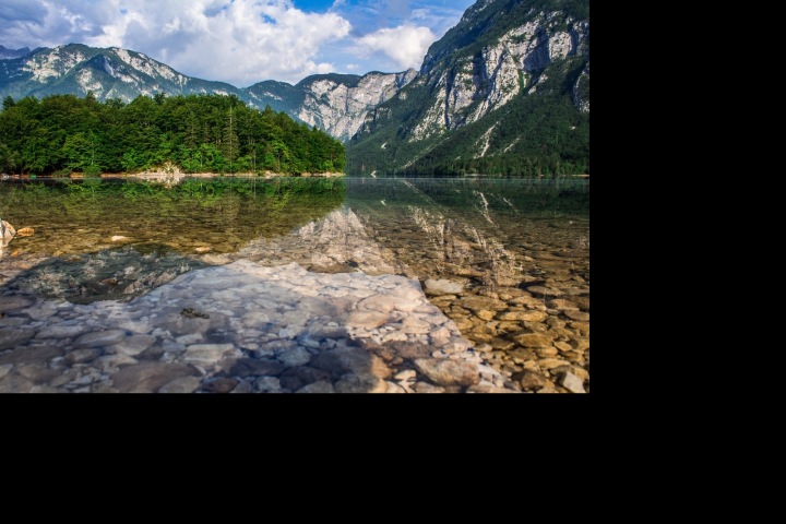 Jezero Bohinj, Slovinsko Jezero Bohinj, Slovinsko