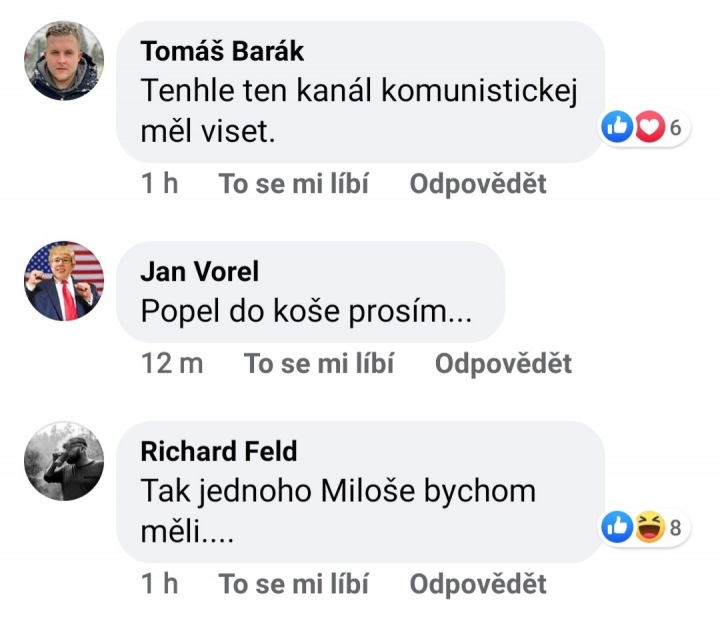 Komentující na Facebooku Komentující na Facebooku