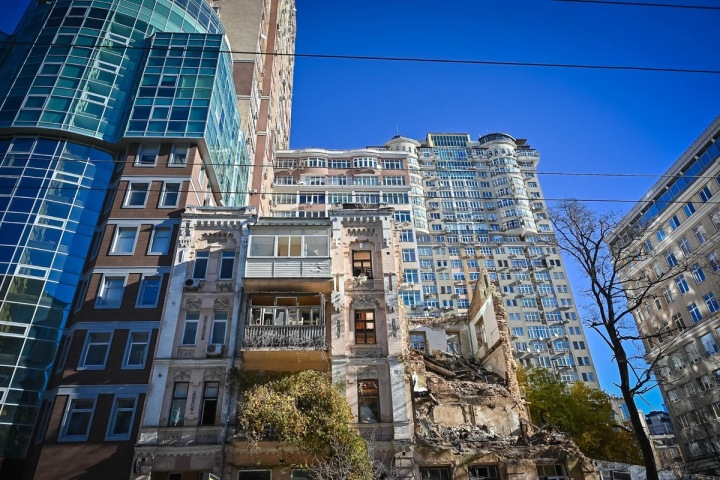 Kyjev během návštěvy čelil ruským raketovým útokům