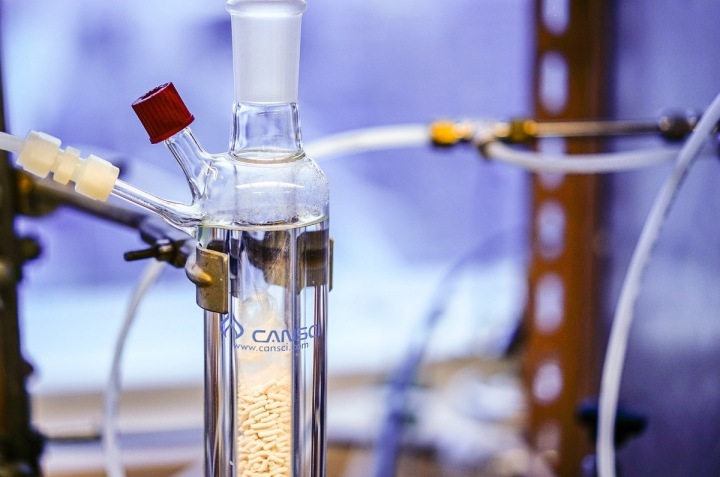 V laboratoři se dějí zázraky. V laboratoři se dějí zázraky.