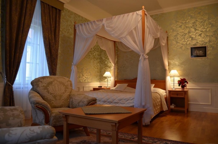 Zámecký hotel Lednice Zámecký hotel Lednice