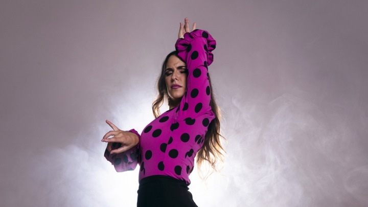 Tančící Romka Tančící Romka