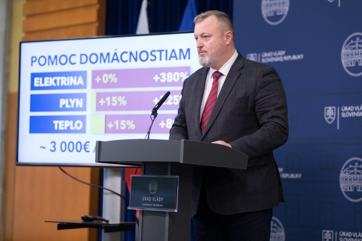 Ministr práce, sociálních věcí a rodiny SR Milan Krajniak 