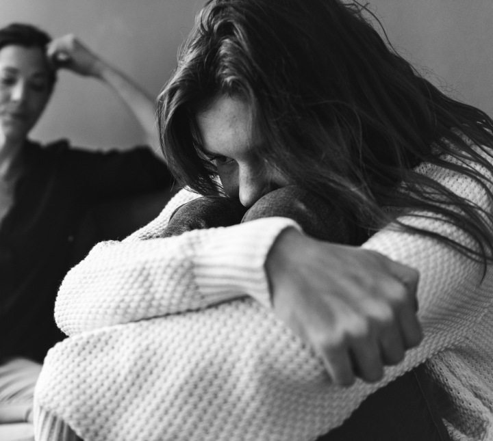 Netrvalo dlouho a romantika se obrátila do psychického týrání