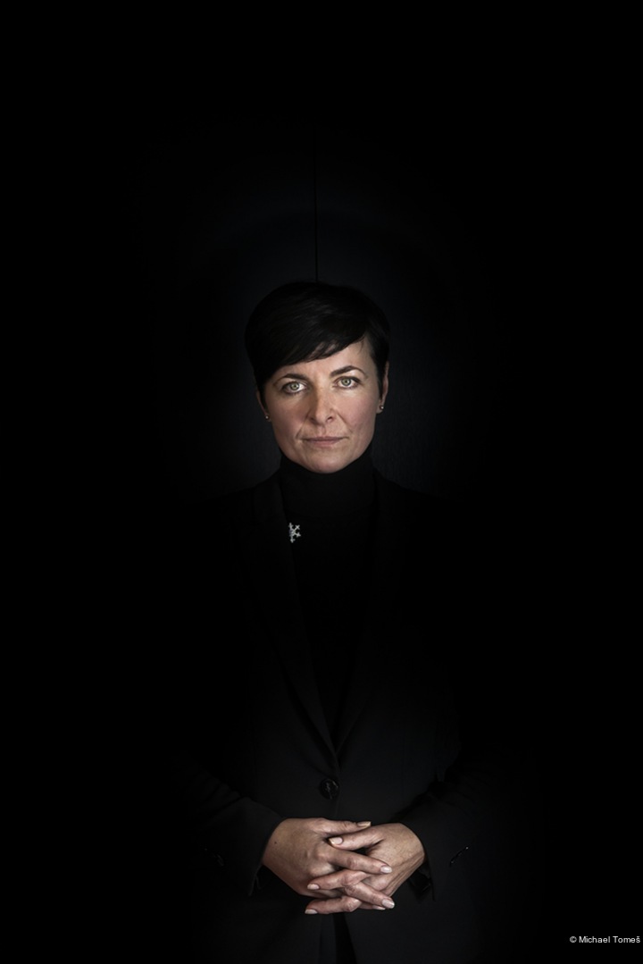 Michael Tomeš, Lady in Black. Nominovaný v kategorii Portrét Michael Tomeš, Lady in Black. Nominovaný v kategorii Portrét