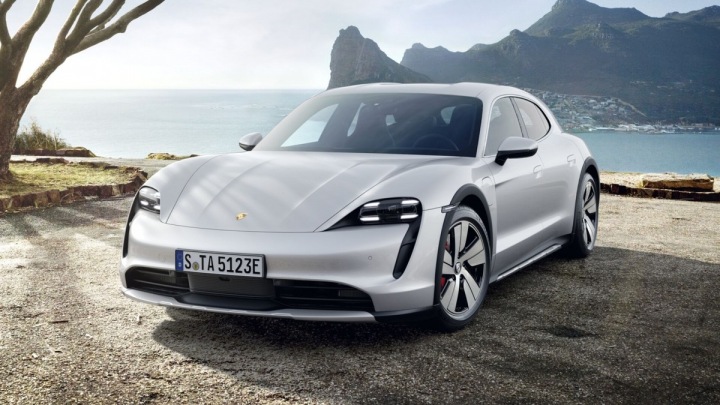 Porsche Taycan Cross Turismo Porsche Taycan Cross Turismo