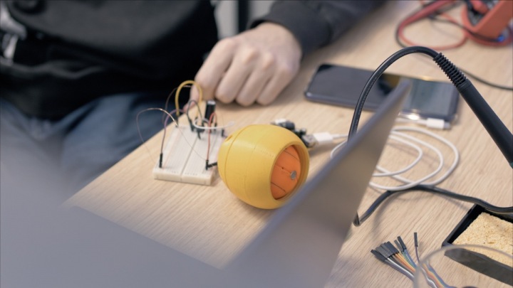 Powerbanka je inspirovaná Powerballem Powerbanka je inspirovaná Powerballem