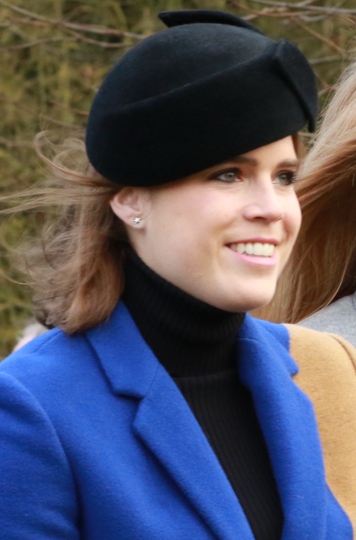Princezna Eugenie přiznala, že má za sebou náročnou operaci páteře.