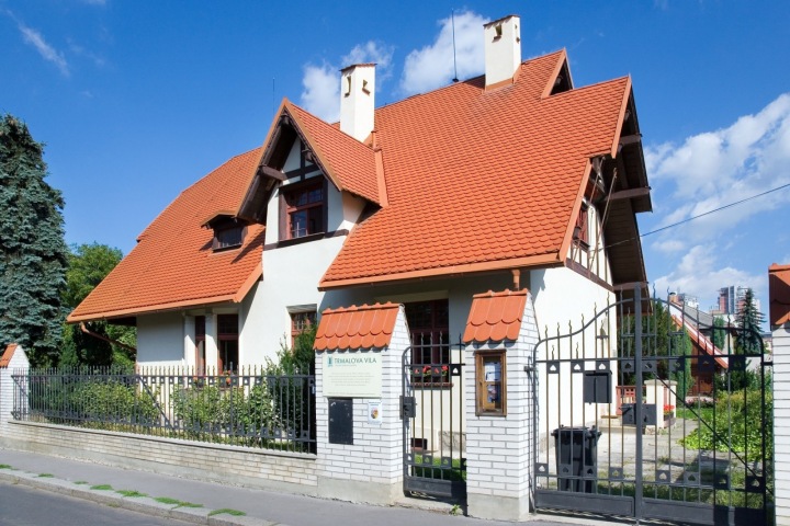 Národní kulturní památka Trmalova vila v pražských Strašnicích