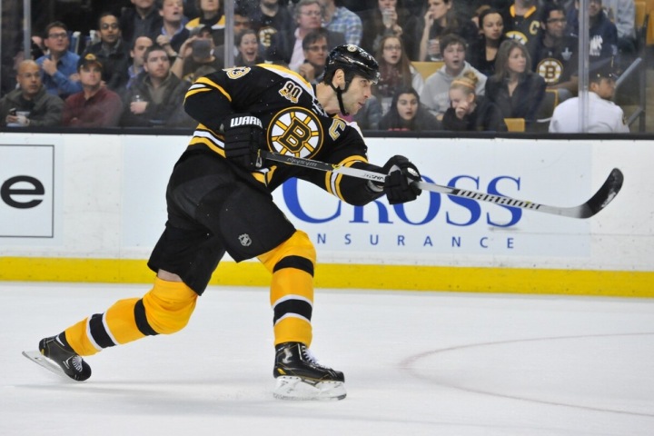 Zdeno Chára podepíše jednodenní smlouvu s Bostonem a ukončí tak oficiálně kariéru