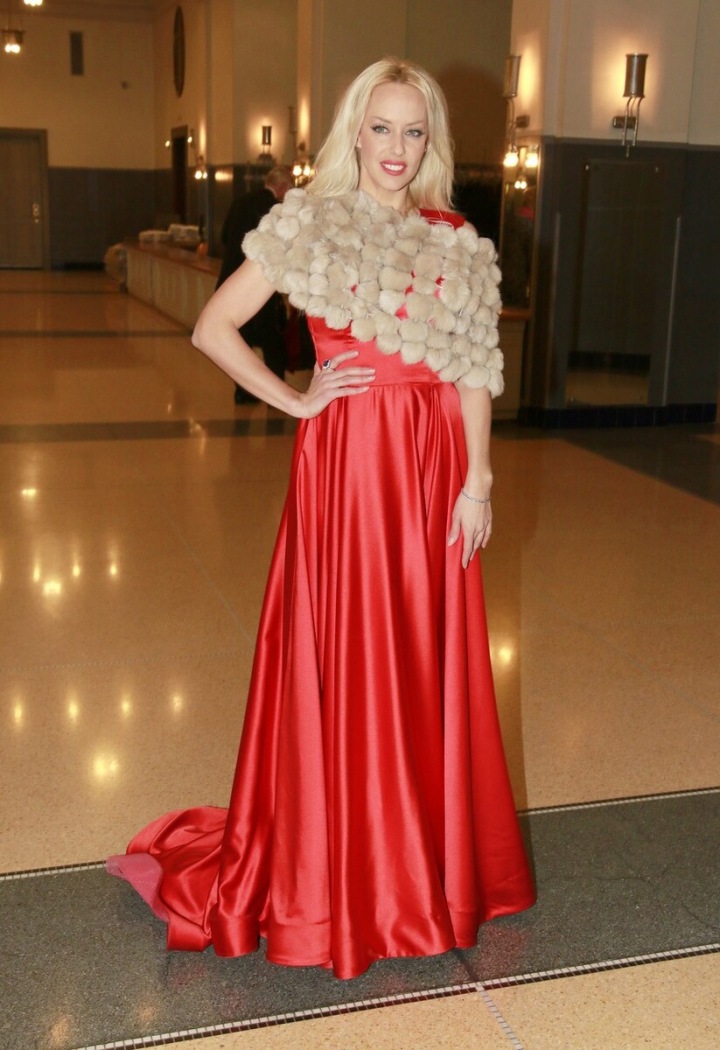 Po sundání podivné chlupatiny ukázala v roce 2015 Mátlová bujarý výstřih. To se nesetkalo s pochopením