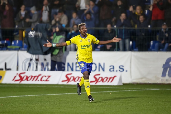 Ubong Moses Ekpai ještě v dresu Zlína 