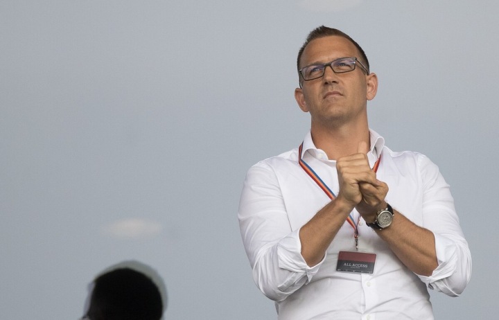 Daniel křetinský se pokusil ovlivnit francouzské volby. Daniel křetinský se pokusil ovlivnit francouzské volby.