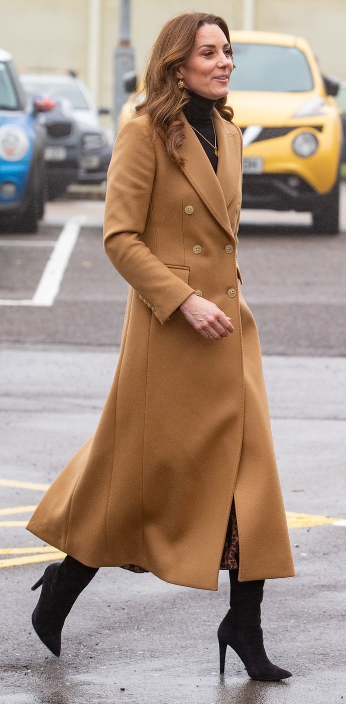 Camel kabát je klasika