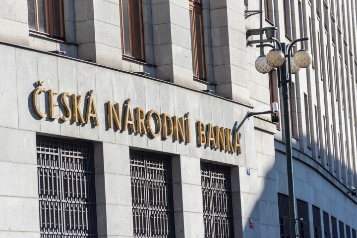 Česká národní banka představí novinku při platbách. 