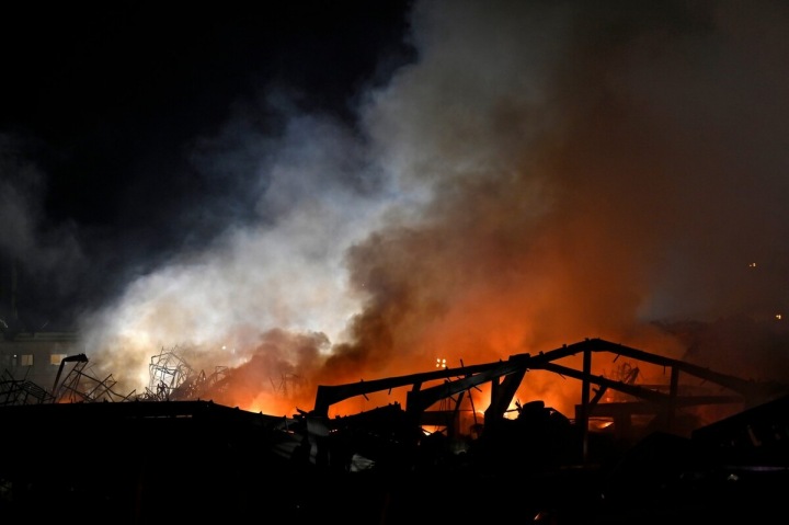 V bejrútském přístavu vypukl požár