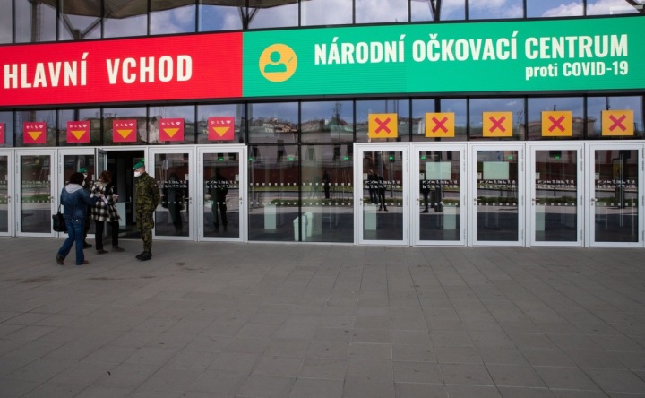 Vstupní brána očkovacího centra O2 Universum Vstupní brána očkovacího centra O2 Universum