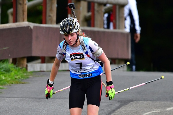 Markéta Davidová na kolečkových lyžích 