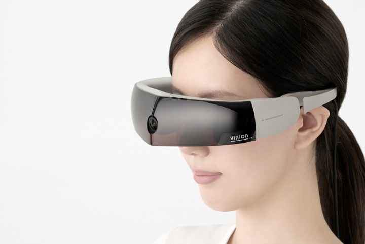 Brýle budoucnosti od japonské společnosti 