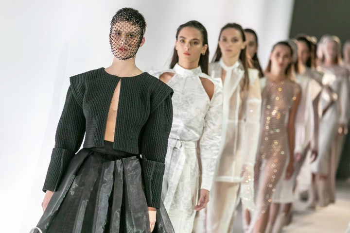 Emma Čaputová na mole