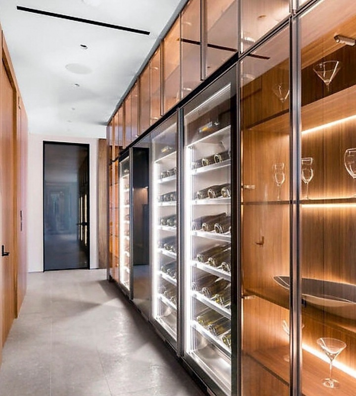 The Weeknd prodává penthouse za půl miliardy The Weeknd prodává penthouse za půl miliardy
