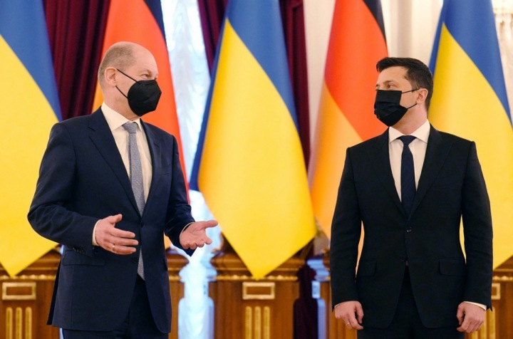 Německý kancléř Olaf Scholz a Volodymyr Zelenskyj