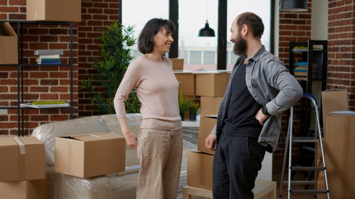 Sdílené bydlení je často jediným způsobem, jak si mladí lidé mohou dovolit bydlení ve vlastním