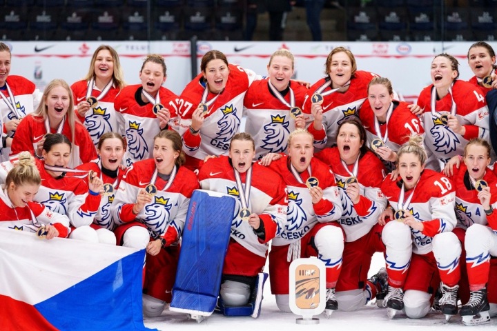 České hokejistky získaly bronz, jde o historický úspěch 