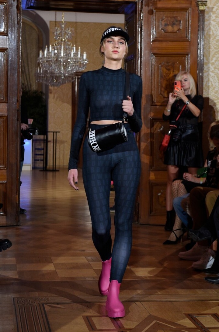 Podzimní přehlídka Debbie Brown 