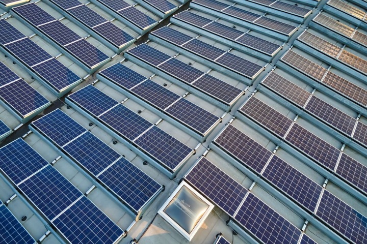 Solární panely v Alpách