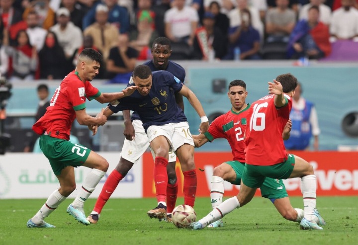 Francie vyhrála nad Marokem